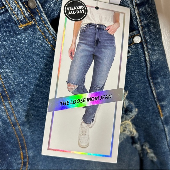 NWT Tinseltown Hi Waist Loose Mom Jean Distressed 5/27 (Juniors) - Picture 7 of 11